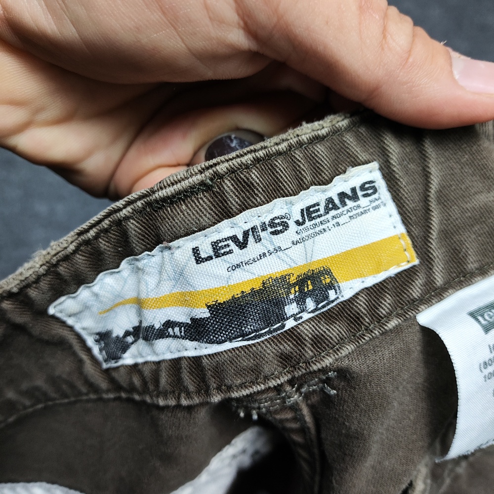 Levis Shorts Boys 10 Brown Cargo Twill Pockets Zip Fly Knee Length Summer - Picture 9 of 11